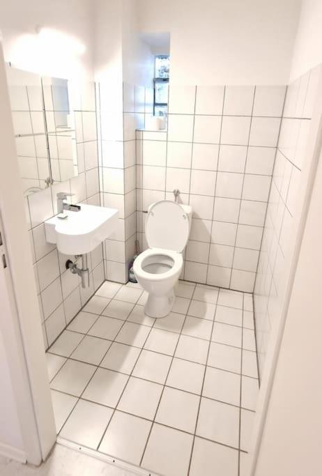 Luna City-Apartment 80Qm 2 Zimmer 2 Baeder 20Km Messe Airport Krefeld Exterior foto