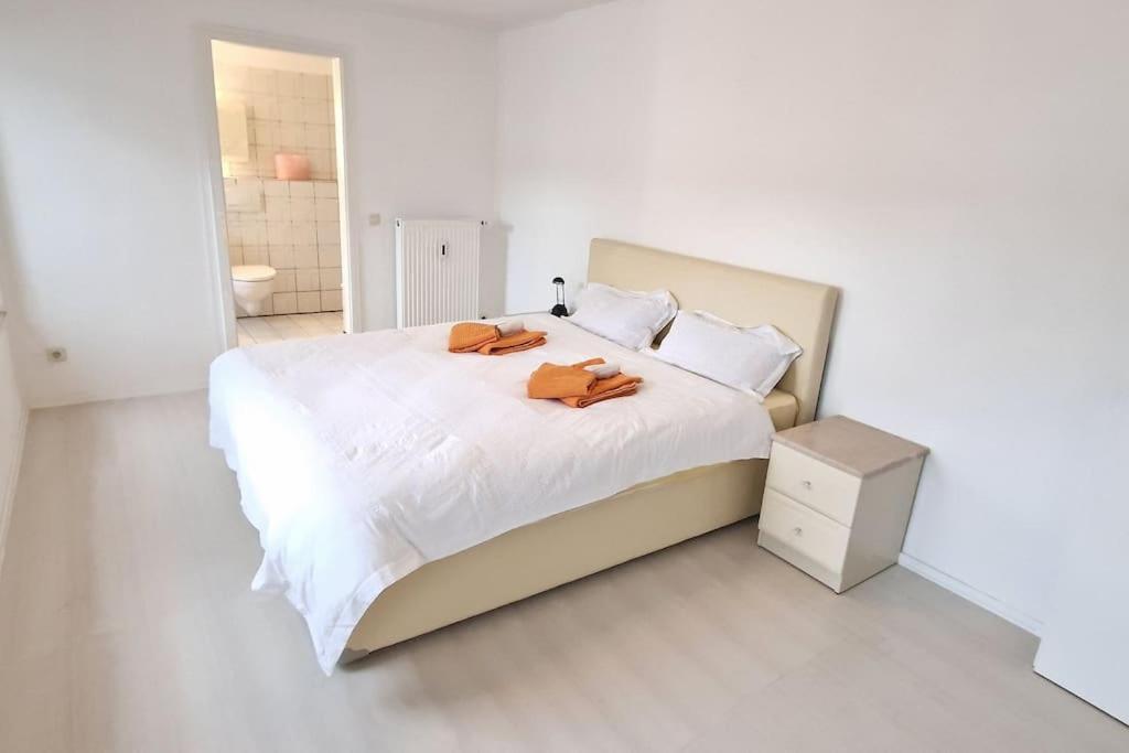 Luna City-Apartment 80Qm 2 Zimmer 2 Baeder 20Km Messe Airport Krefeld Exterior foto